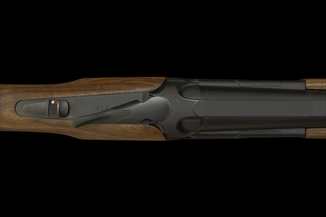 Beretta - 690 Sporting Black Over and Under, 12 Gauge - 250604/703