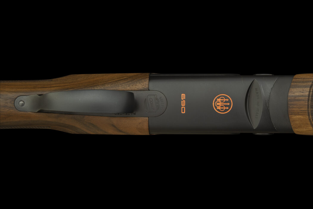 Beretta - 690 Sporting Black Over and Under, 12 Gauge - 250604/703 ...